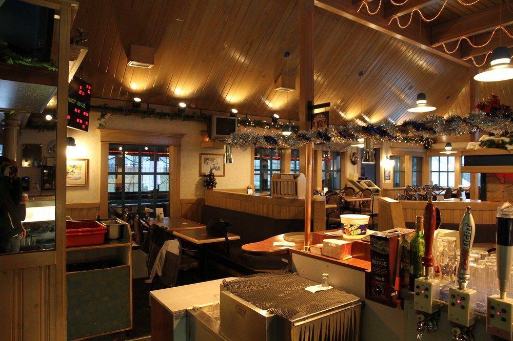 Alpine Inn Valemount Exterior foto